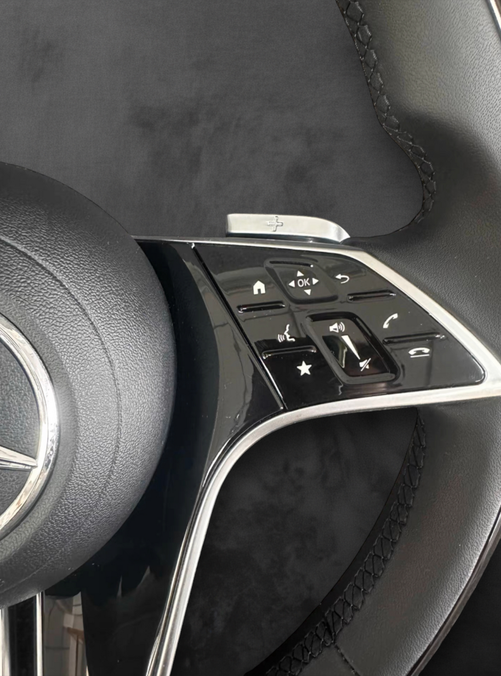 Custom mercedes round-style